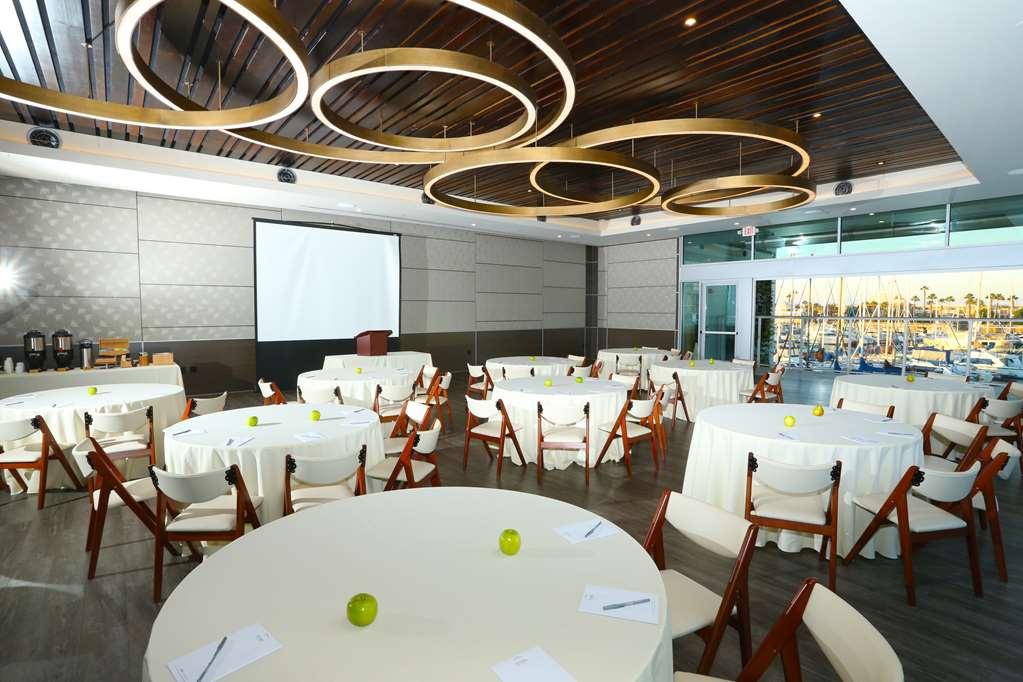 Shade Hotel Redondo Beach Facilities photo